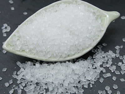 What is the Chinese translation of sodium saccharin?